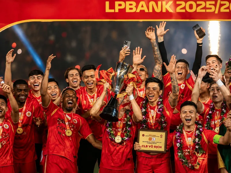 Phong độ ổn định giúp CLB Công an Hà Nội tiếp tục cạnh tranh và giành thêm chức vô địch quốc gia.